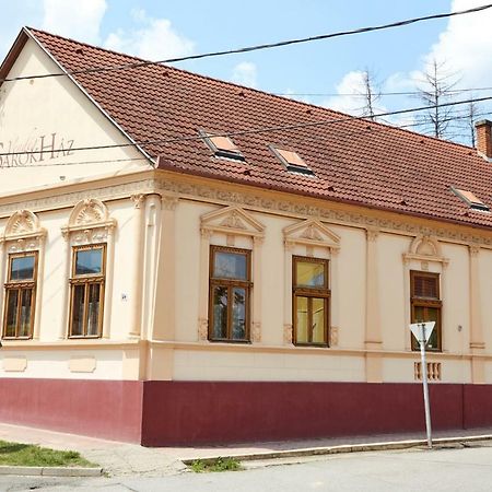 Sarok Vendégház Hotel Villány Exterior foto